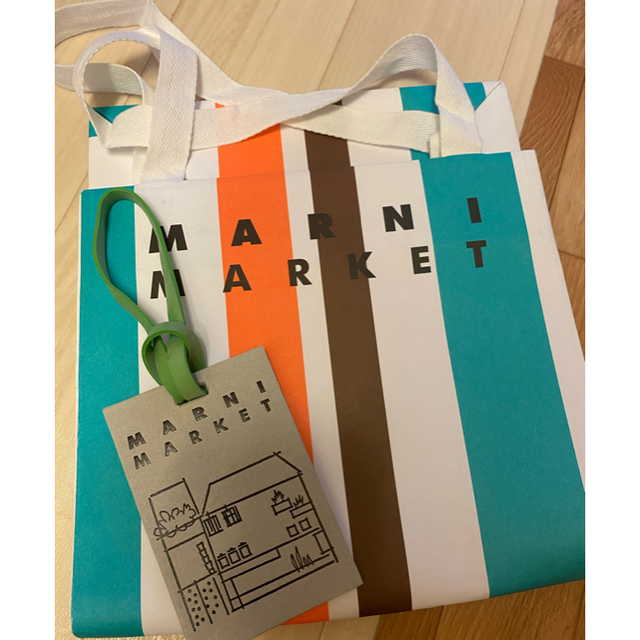 Marni(マルニ)のMARNI フラワーカフェ　ストライプバッグ レディースのバッグ(トートバッグ)の商品写真