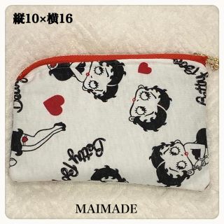 Betty Boop ポーチ　リップチャーム付き(ポーチ)