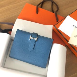 エルメス(Hermes)のHERMESエルメス ベアン コンパクト C刻印！希少カラー アズール国内正規品(財布)