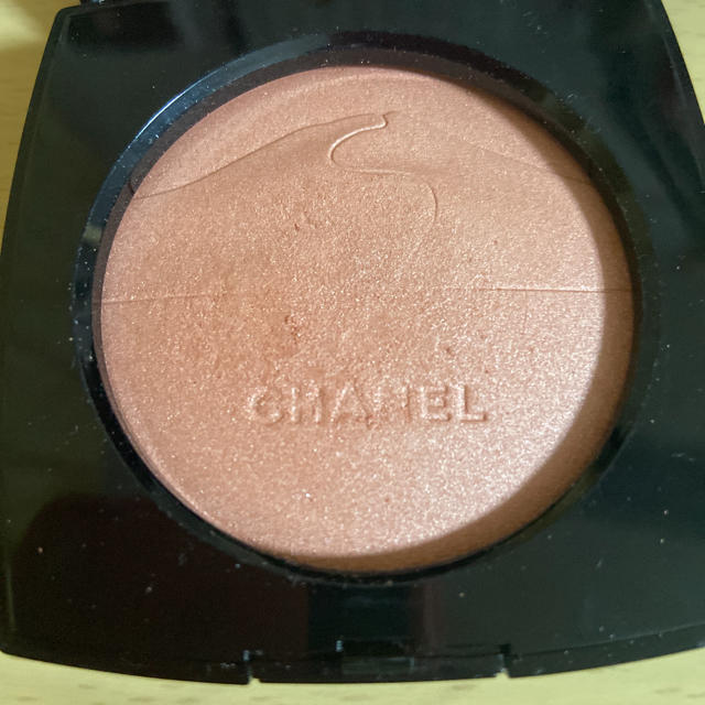 CHANEL(シャネル)のCHANEL シャネル ハイライト コスメ/美容のベースメイク/化粧品(フェイスパウダー)の商品写真