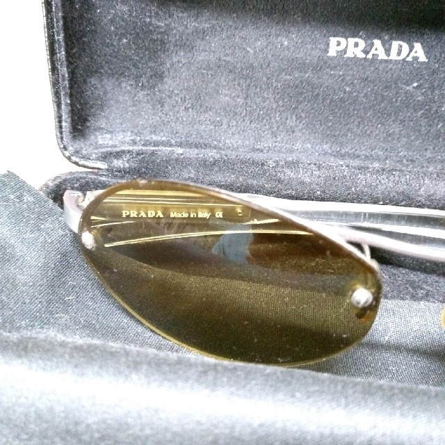 PRADA(プラダ)のプラダ　PRADA　サングラス　SPR 57A 2AC-2A1 メンズのファッション小物(サングラス/メガネ)の商品写真