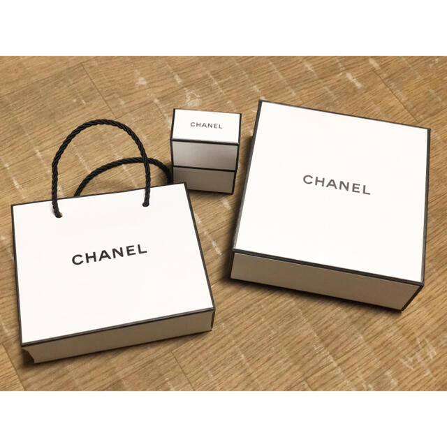 CHANEL♡空箱2つ 紙袋2枚 - ショップ袋