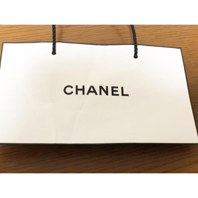 CHANEL 空箱2個と紙袋小 おまけ付き