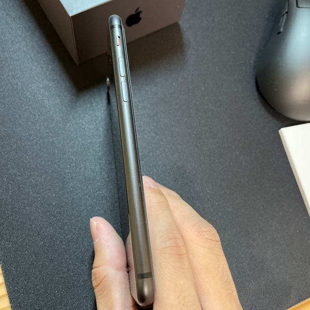 iPhone8 256GB スペースグレイ