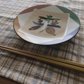 ノリタケ(Noritake)の縁起物　ノリタケチャイナ(食器)