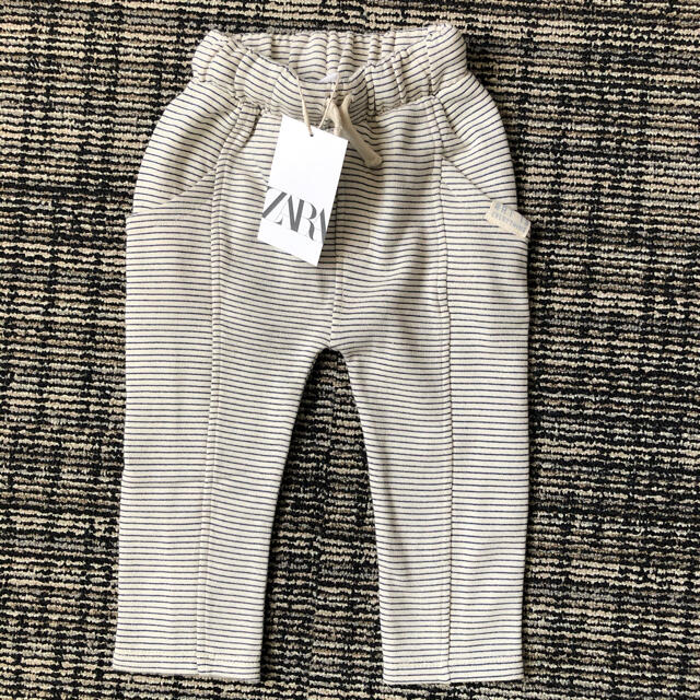 ZARA KIDS(ザラキッズ)の新品♥ZARAkidsパンツ キッズ/ベビー/マタニティのキッズ服男の子用(90cm~)(パンツ/スパッツ)の商品写真