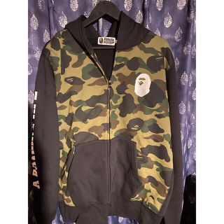 アベイシングエイプ(A BATHING APE)の年末限定価格！！A BATHING APE(パーカー)