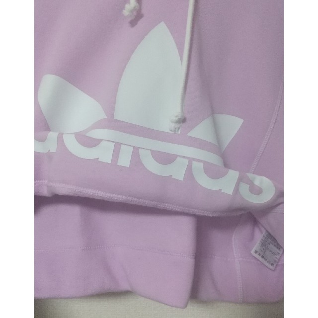 adidas　ショート丈パーカー