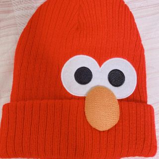 セサミストリート(SESAME STREET)のエルモ♡ニット帽(未使用)ニキビパッチ(新品)トリートメント(新品)ラプンツェル(ニット帽/ビーニー)