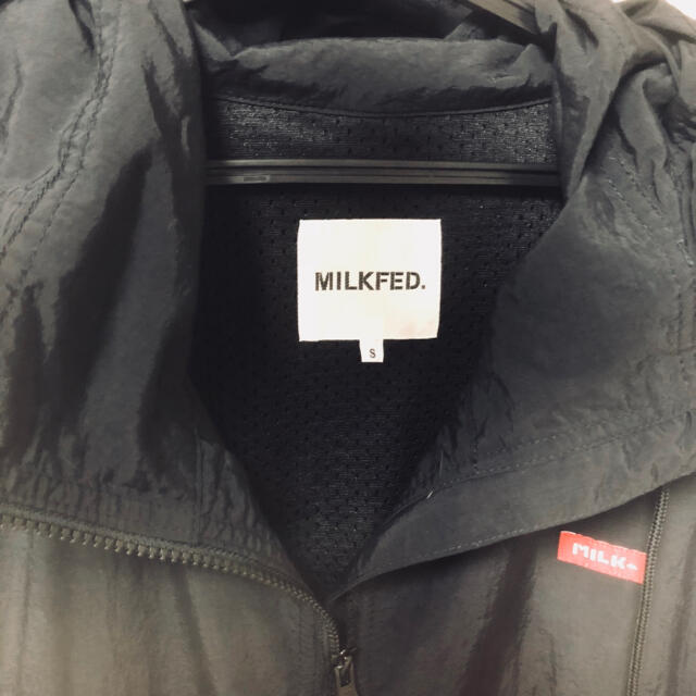 MILKFED.(ミルクフェド)のミルクフェド  マウンテンパーカー レディースのジャケット/アウター(ナイロンジャケット)の商品写真