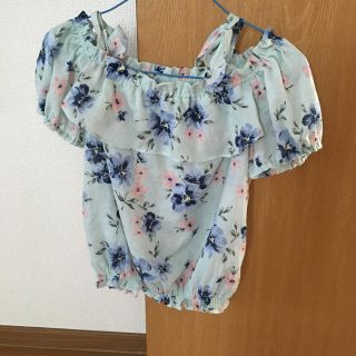 ページボーイ(PAGEBOY)の花柄トップス(Tシャツ(半袖/袖なし))