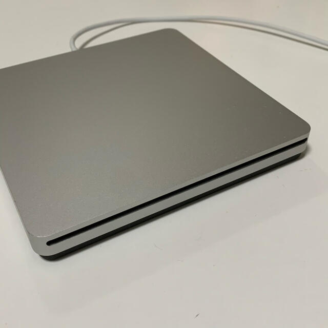 Mac (Apple)(マック)のApple USB SuperDrive 読み取り MacBook スマホ/家電/カメラのPC/タブレット(PC周辺機器)の商品写真