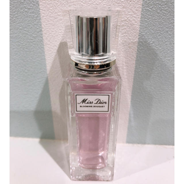 Dior(ディオール)のミスディオール　ブルーミングブーケ　ローラーパール コスメ/美容の香水(香水(女性用))の商品写真