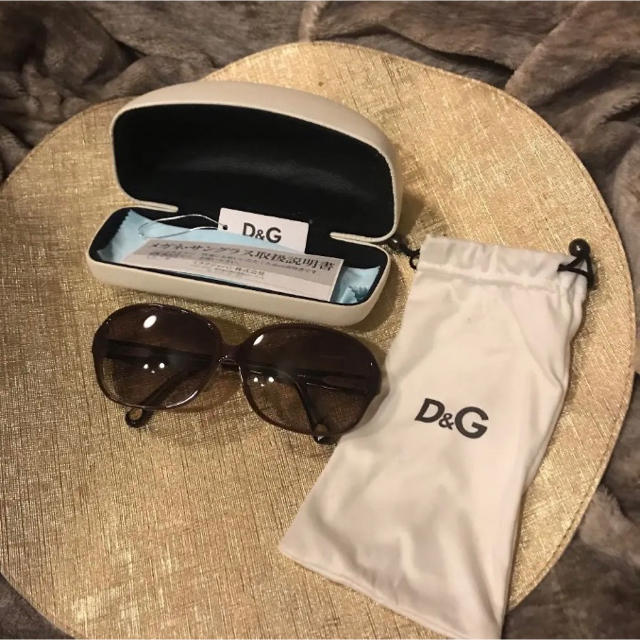 D&G(ディーアンドジー)のD&G ドルチェアンドガッパーナ　サングラス　ブラウン レディースのファッション小物(サングラス/メガネ)の商品写真