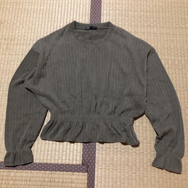 ZARA(ザラ)のZARA ハイウェスト ニット　トップス レディースのトップス(ニット/セーター)の商品写真