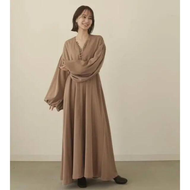 TODAYFUL(トゥデイフル)の新品！Louren☆front buttou volume onepiece レディースのワンピース(ロングワンピース/マキシワンピース)の商品写真