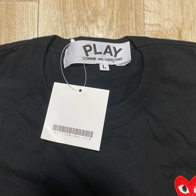 送料込★新品未使用☆PLAY COMME des GARCONS Tシャツ