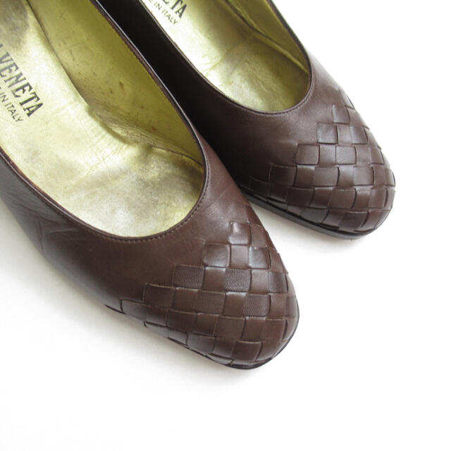 Bottega Veneta(ボッテガヴェネタ)の【値下げ交渉可】BOTTEGA VENETA ボッテガ ヴェネタ レザーパンプス レディースの靴/シューズ(ハイヒール/パンプス)の商品写真