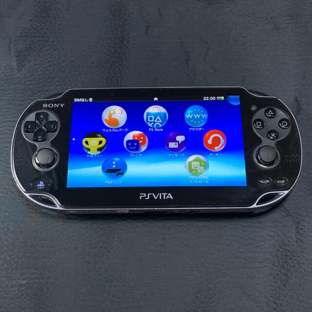 PlayStation Vita(プレイステーションヴィータ)のPlayStation Vita PCH1100 ブラック WiFiモデル エンタメ/ホビーのゲームソフト/ゲーム機本体(携帯用ゲーム機本体)の商品写真