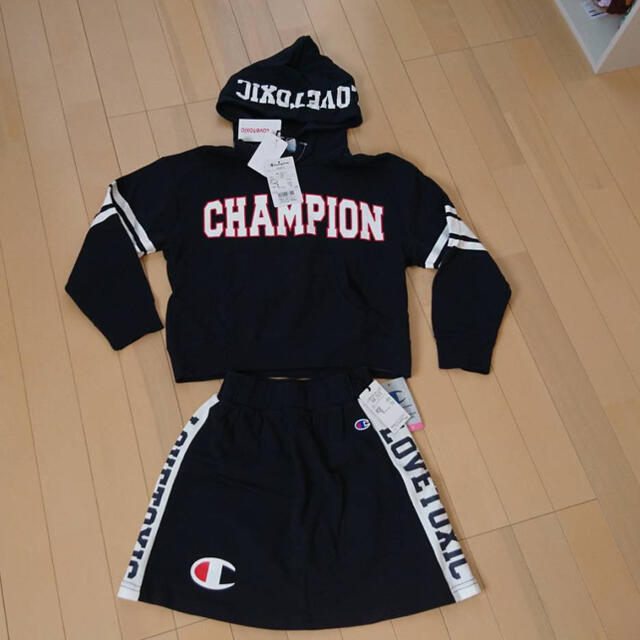 lovetoxic(ラブトキシック)のChampion☆上下セット キッズ/ベビー/マタニティのキッズ服女の子用(90cm~)(その他)の商品写真