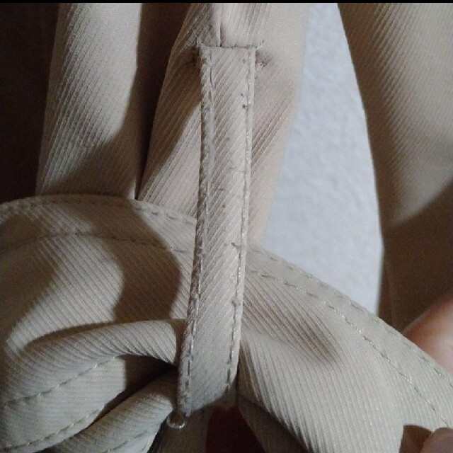 トレンチコート　ベージュ レディースのジャケット/アウター(トレンチコート)の商品写真