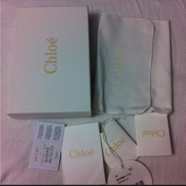 Chloe by ☆yu-mi☆'s shop｜クロエならラクマ - クロエの二つ折り財布の通販 限定OFF