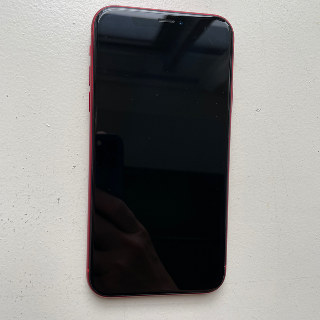 iPhone(アイフォーン)のiPhone XR 128GB product red スマホ/家電/カメラのスマートフォン/携帯電話(スマートフォン本体)の商品写真