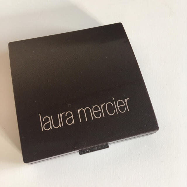 laura mercier(ローラメルシエ)のlaura mercier アイシャドウ コスメ/美容のベースメイク/化粧品(アイシャドウ)の商品写真