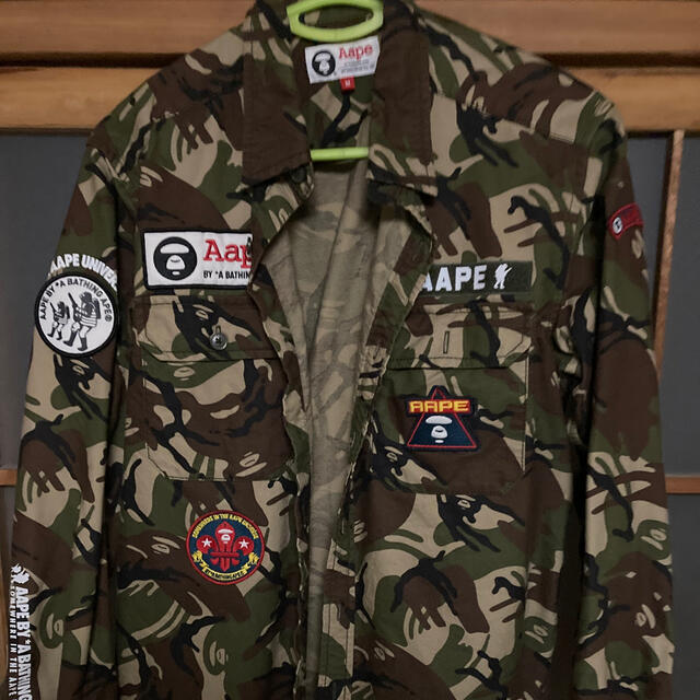 A BATHING APE(アベイシングエイプ)のAAPE BAPE 迷彩シャツ メンズのトップス(シャツ)の商品写真