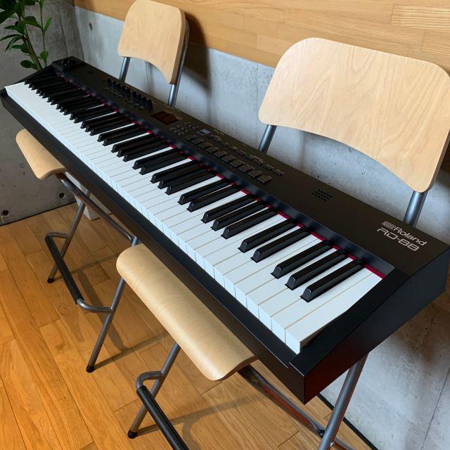 Roland(ローランド)のRoland RD-88 ステージピアノ　（88鍵盤） 楽器の鍵盤楽器(キーボード/シンセサイザー)の商品写真