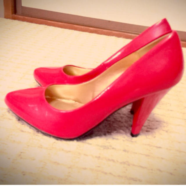 パンプス♡レッド レディースの靴/シューズ(ハイヒール/パンプス)の商品写真