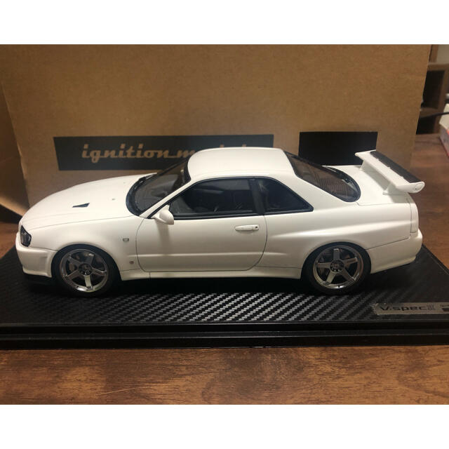 イグニッションモデル 0186 1/18 R34 GT-R