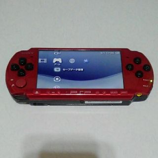 プレイステーションポータブル(PlayStation Portable)のPSP3000 限定モデル+スピリティッド・グリーンのポーチ(家庭用ゲーム機本体)