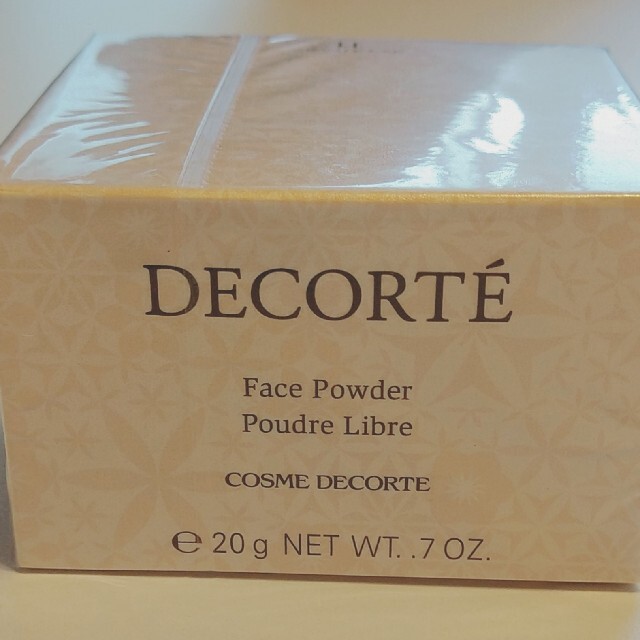 COSME DECORTE(コスメデコルテ)のコスメデコルテフェイスパウダー新品未使用未開封 コスメ/美容のベースメイク/化粧品(フェイスパウダー)の商品写真