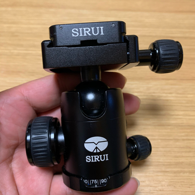 SIRUI シルイ 自由雲台 G-10 6段一脚 P-326 送料無料♪ - その他