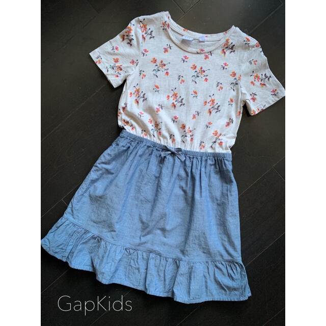 GAP Kids(ギャップキッズ)のギャップキッズ 異素材花柄ワンピース 130cm キッズ/ベビー/マタニティのキッズ服女の子用(90cm~)(ワンピース)の商品写真