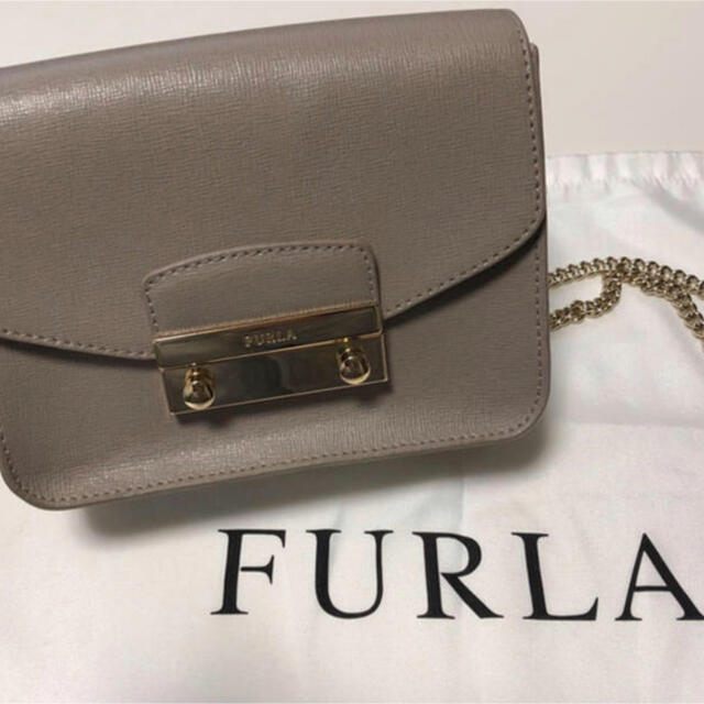 Furla(フルラ)の☆央ちゃん様専用☆フルラ FURLA ジュリア　メトロポリス　ショルダー  レディースのバッグ(ショルダーバッグ)の商品写真