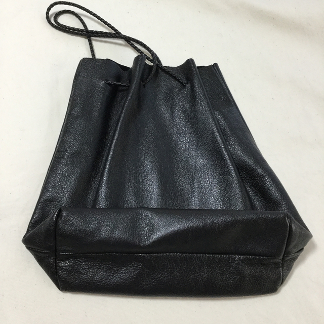 TODAYFUL(トゥデイフル)のトゥデイフル TODAYFUL Soft Leather Purse ブラック レディースのバッグ(ハンドバッグ)の商品写真