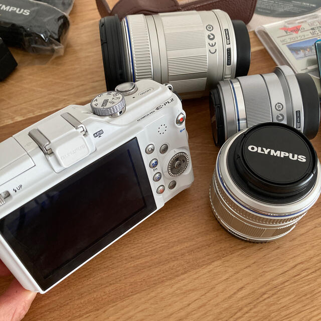 OLYMPUS(オリンパス)のOLYMPUS PEN Ｅ-PL2 ミラーレス一眼レフカメラ スマホ/家電/カメラのカメラ(ミラーレス一眼)の商品写真