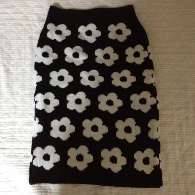 ANAP(アナップ)のANAP＊ニットタイトスカート レディースのスカート(ひざ丈スカート)の商品写真