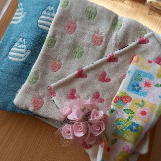 セール!481.fuwaraふわふわ♪8重ガーゼハンカチ可愛いタグつき3点 セール!481.fuwaraふわふわ♪8重ガーゼハンカチ可愛いタグつき3点