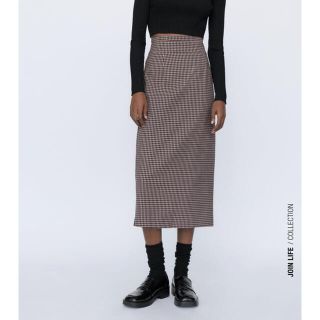 ザラ(ZARA)のzara  ギンガムチェック柄スカート(ロングスカート)