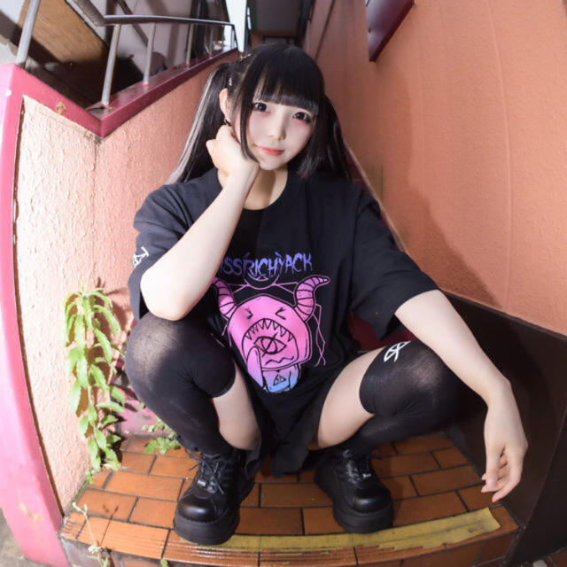 「KRYくん(仮).T」ブラック　新品未開封  オーバーサイズ Tシャツ 2