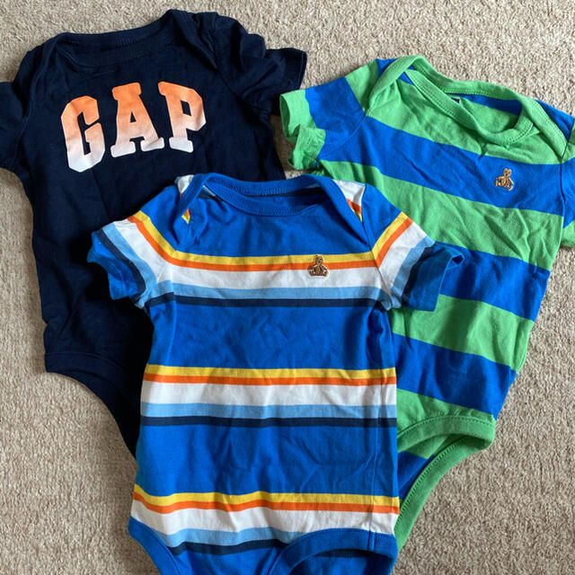 babyGAP(ベビーギャップ)のbaby GAP ロンパース　3点セット キッズ/ベビー/マタニティのベビー服(~85cm)(ロンパース)の商品写真