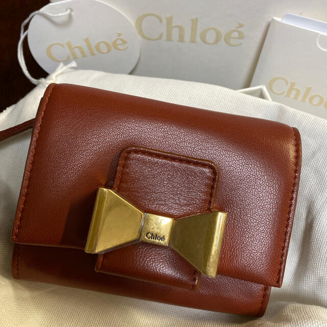 新品＊未使用＊美品　Chloeボビー二つ折り財布