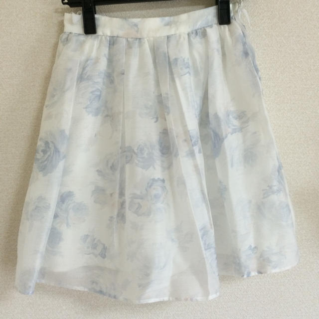 PRIME PATTERN(プライムパターン)の花柄スカート☆ レディースのスカート(ひざ丈スカート)の商品写真