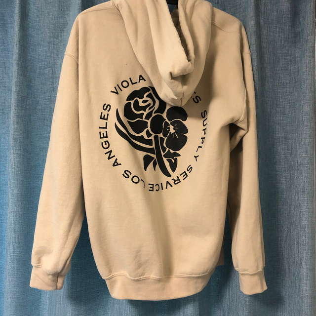 【完売品】VIOLA&ROSES SWEAT HOODIE