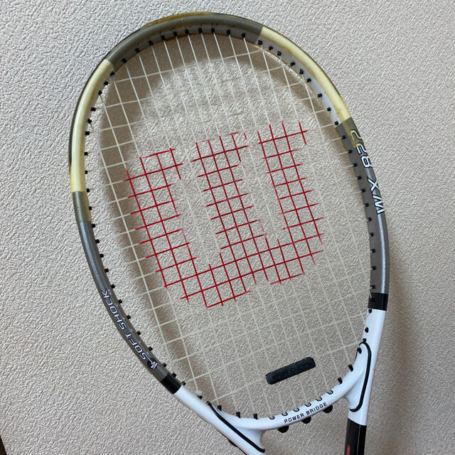 wilson(ウィルソン)のウィルソン　テニス　ラケット　wilson  wx822 ケース付き スポーツ/アウトドアのテニス(ラケット)の商品写真