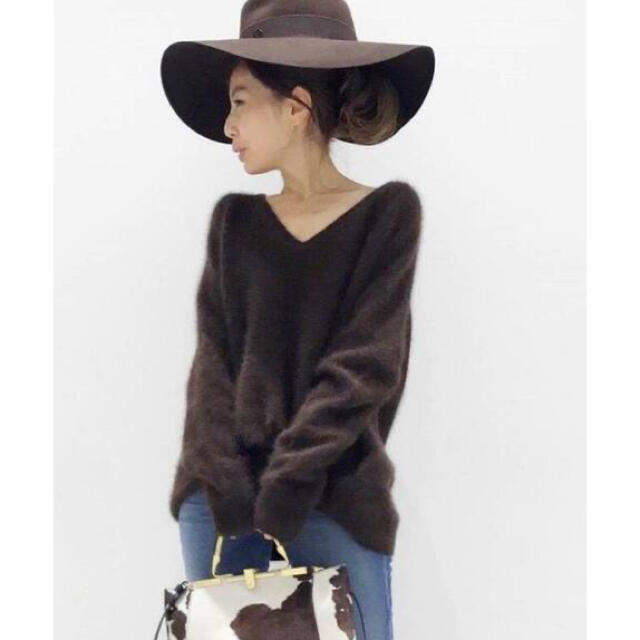 トップスMOHAIR Vネック　knit