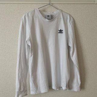 アディダス(adidas)のロンT 白(Tシャツ/カットソー(七分/長袖))